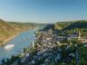 Enjoy breathtaking views on the Rhine, a boottrip on the River Nahe, an exclusive winetasting in Rheingau or a Dinner in the vineyards in Rhinehessen.